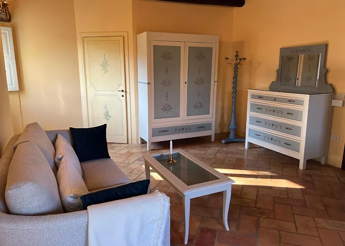 La Melagrana Bed & Breakfast 3*